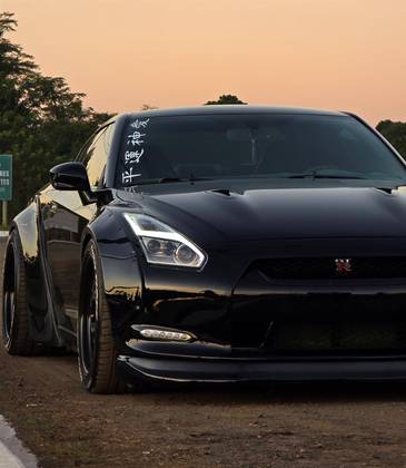 NISSAN GT-R 3.8 PREMIUM V6 24V BI-TURBO GASOLINA 2P AUTOMÁTICO